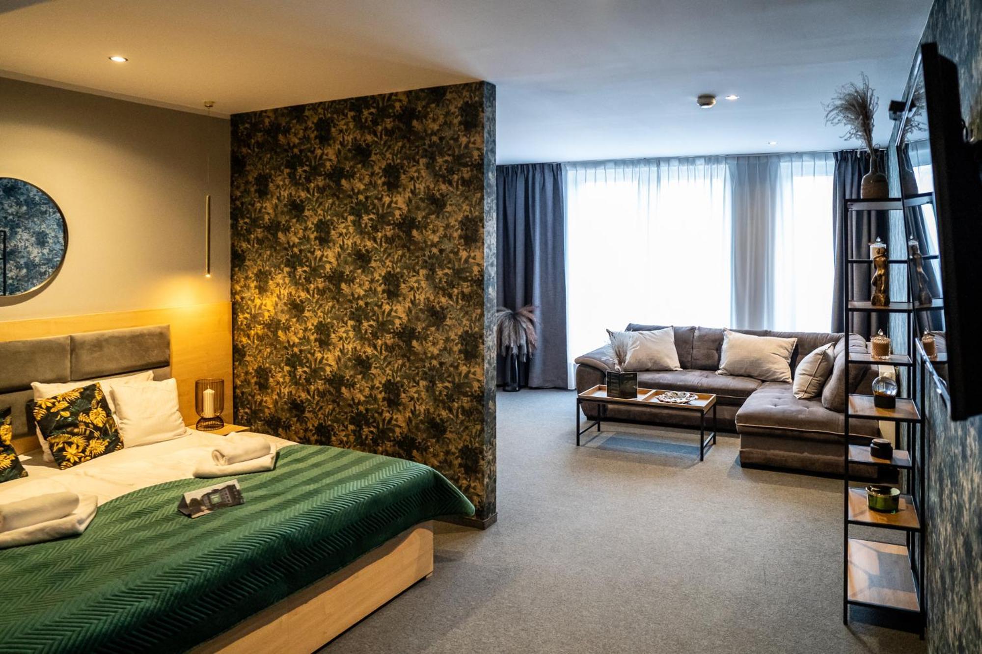 Seven Hotel Bytom - Katowice מראה חיצוני תמונה